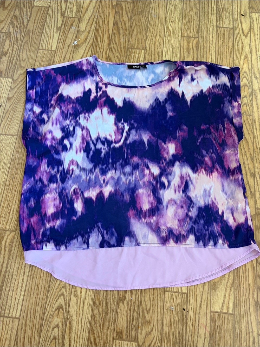 a.n.a Purple and Pink Tie-Dye Short Sleeve Blouse with Light Pink Hem